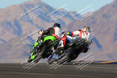 media/Dec-04-2022-CVMA (Sun) [[e38ca9e4fc]]/Race 12 500 Supersport-350 Supersport/